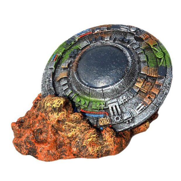dekoracia_do_akvaria_vrak_ufo.jpeg